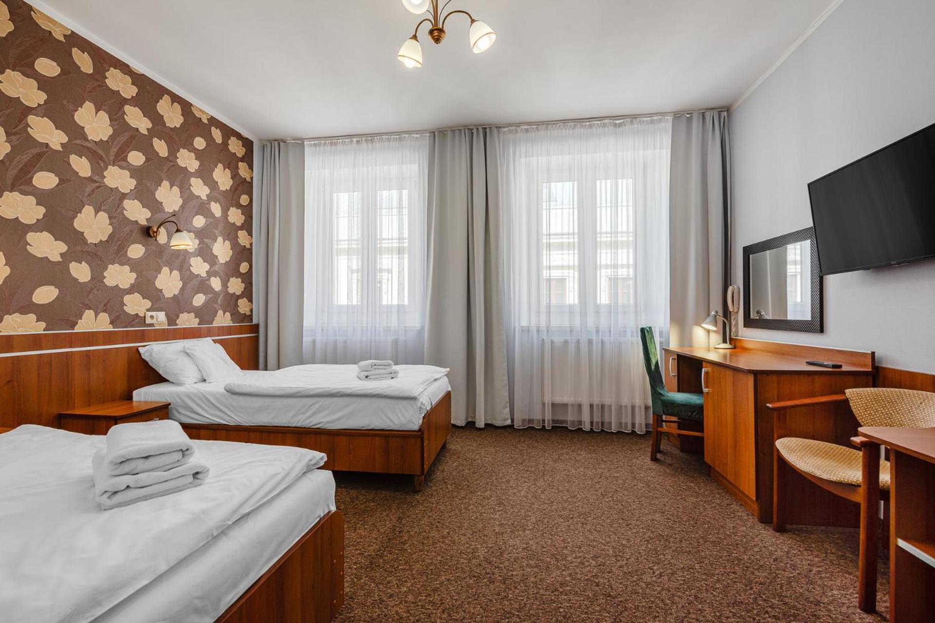 Hotel Bristol Κίελτσε Εξωτερικό φωτογραφία