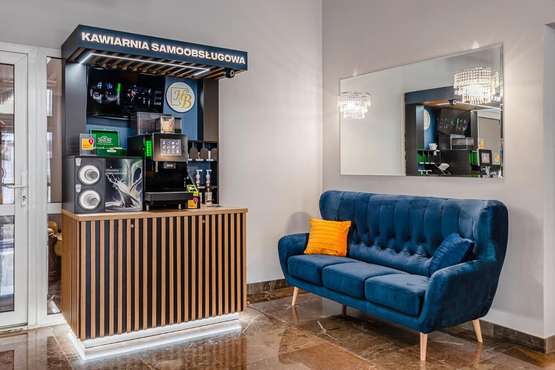 Hotel Bristol Κίελτσε Εξωτερικό φωτογραφία
