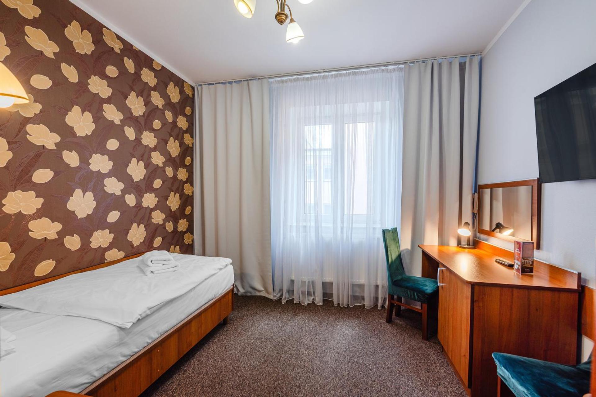 Hotel Bristol Κίελτσε Εξωτερικό φωτογραφία